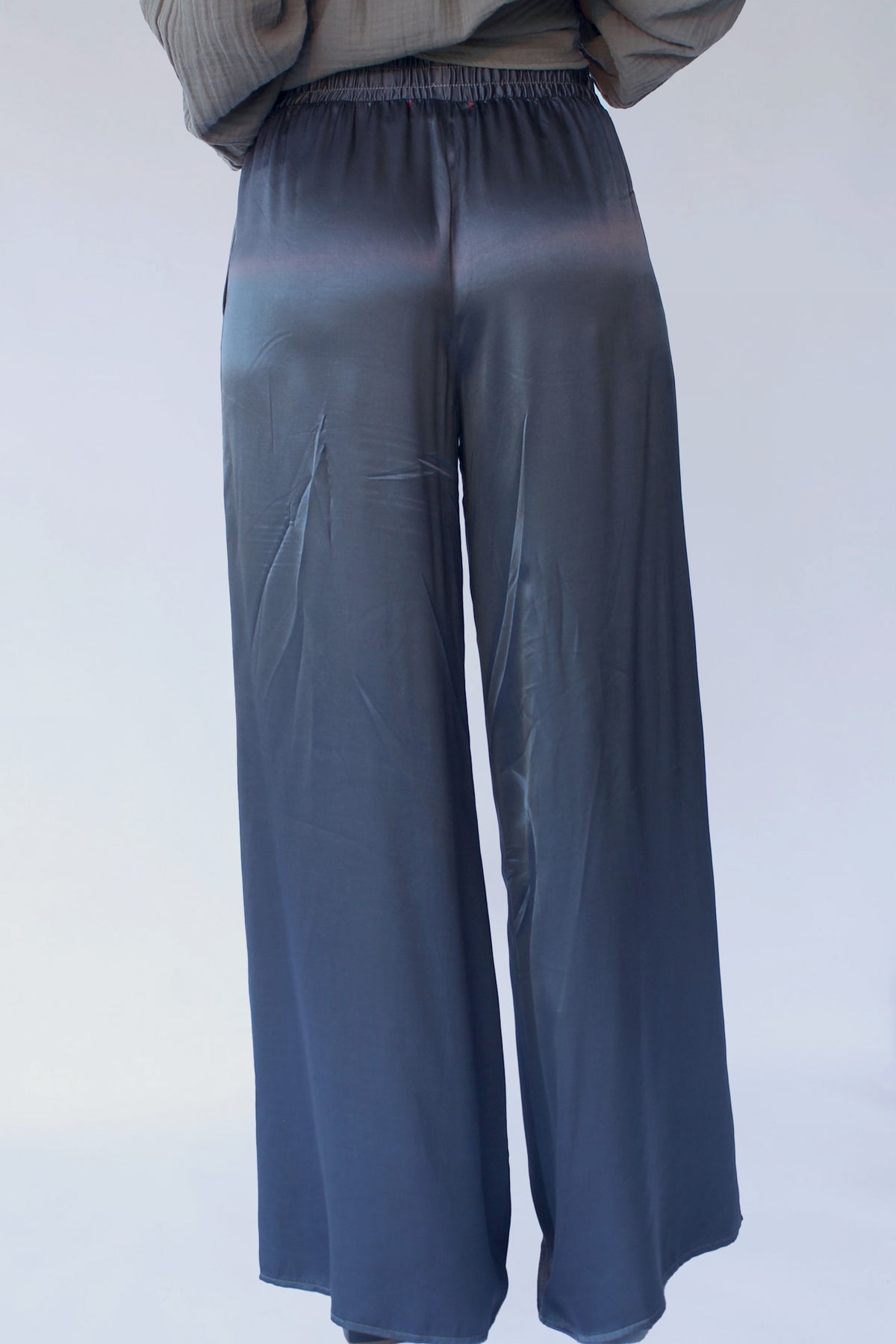 Silky Wide Leg Pants - Ash