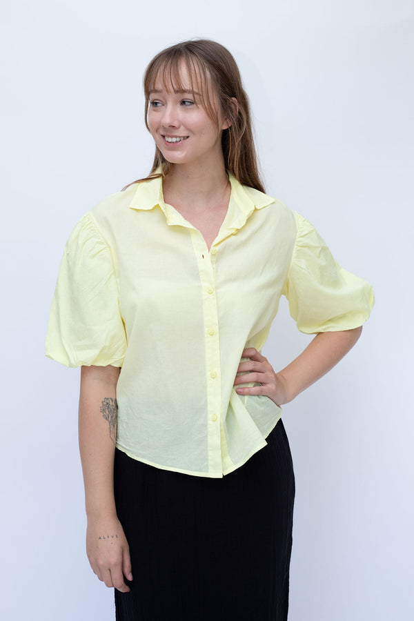 STARKx Summer 2023 Button Down Puff Sleeve Top Lime Light Front